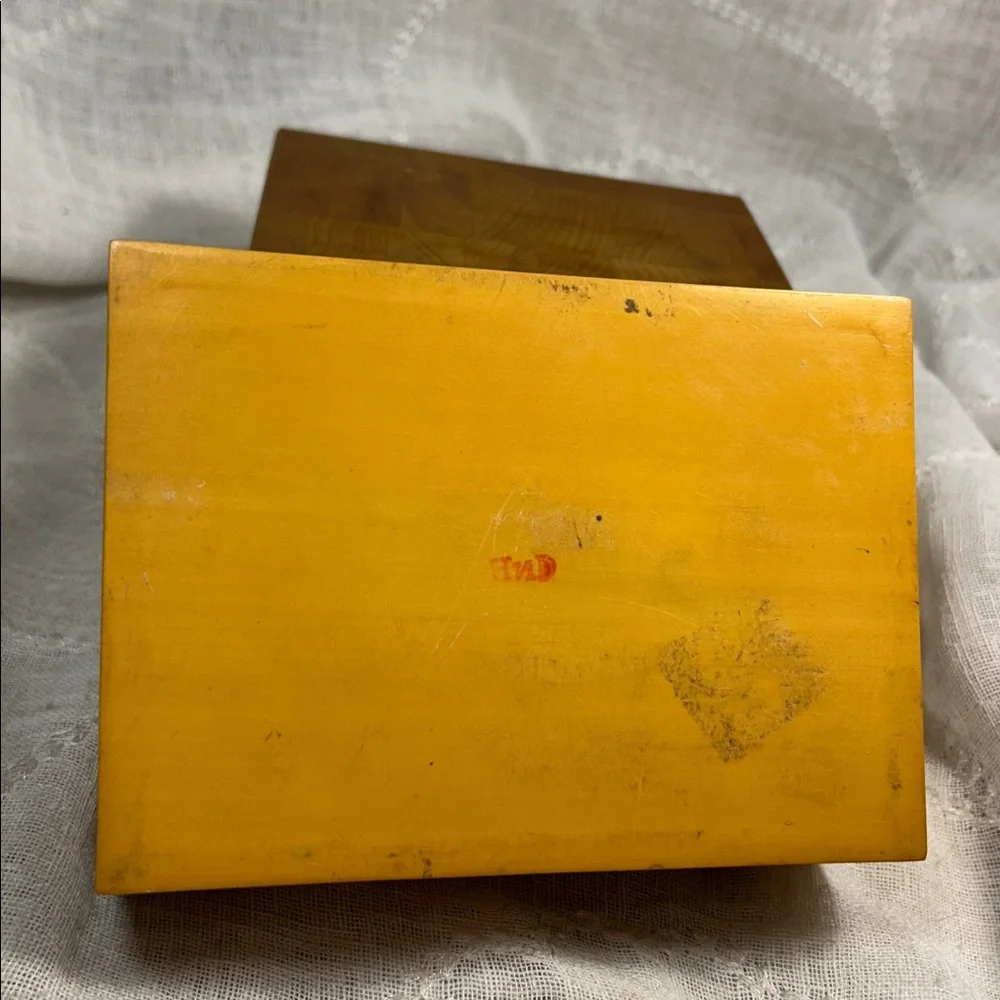 Vintage Jewelry wooden box with bamboo and birds hand painted